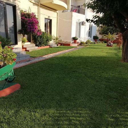 Green Garden Studios Коскину Экстерьер фото